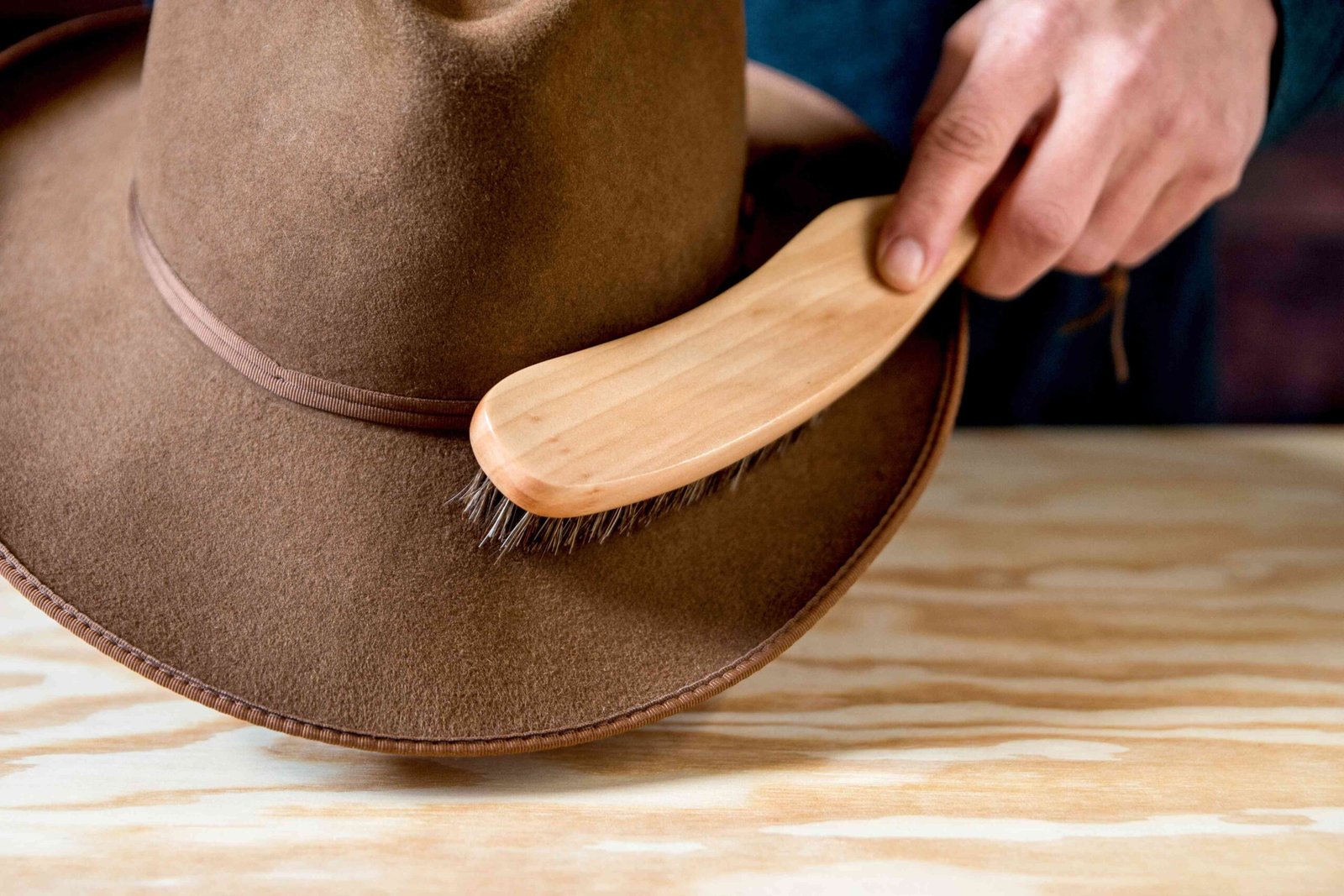 Leather Cowboy Hat Care and Maintenance Tips That Can Keep It in Good Condition for Long