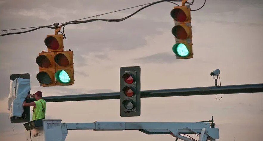 Traffic Signal Contractors