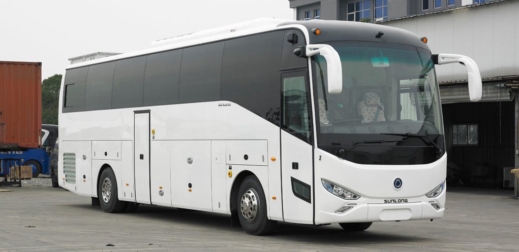 Coach hire in dubai